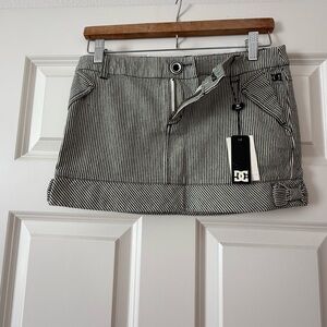 DC Women's Black and White Pinstripe Skirt!